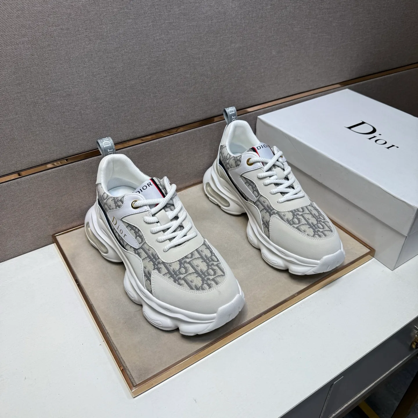 Men's men's shoes 💰pp442 [Dior~] Men's casual shoes 2025z cabinet sales simultaneously 🔶Size: 38-44 #️⃣ 🔷2 colors🔜The upper is made of multi-material splicing➕Mesh lining, comfortable and breathable, sole: original comfortable and wear-resistant outsole, ⚠️real thing📱photographed🎬real thing is better📢📢📢